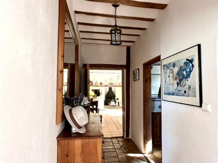 Image No.27-7 Bed Country House for sale