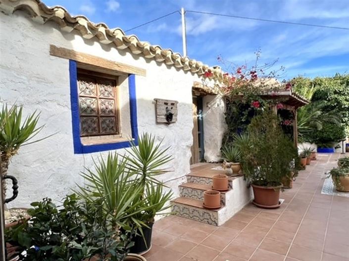 Image No.39-7 Bed Country House for sale