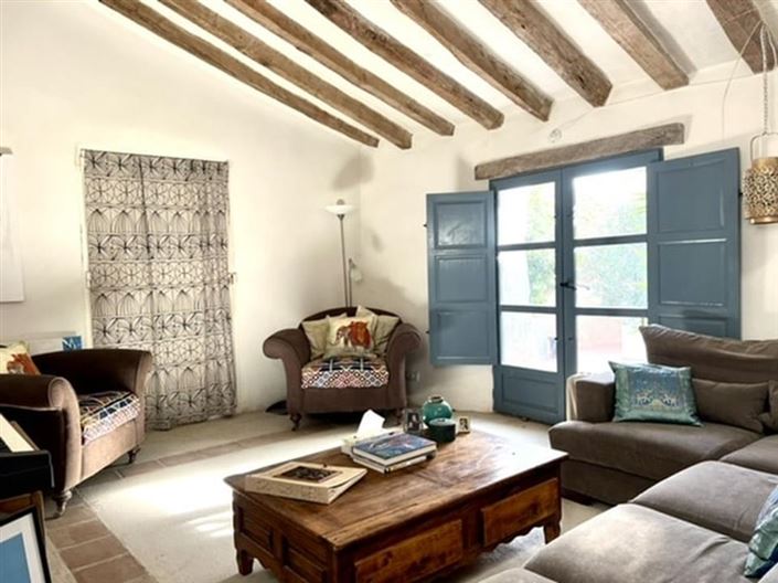 Image No.41-7 Bed Country House for sale