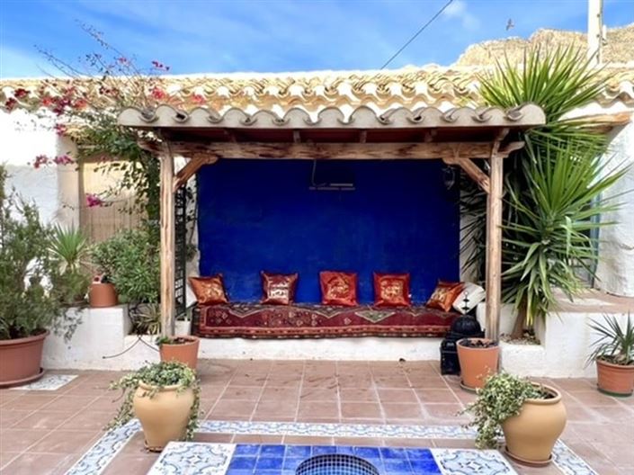 Image No.46-7 Bed Country House for sale