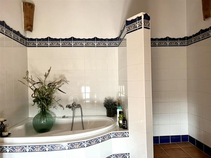 Image No.58-7 Bed Country House for sale