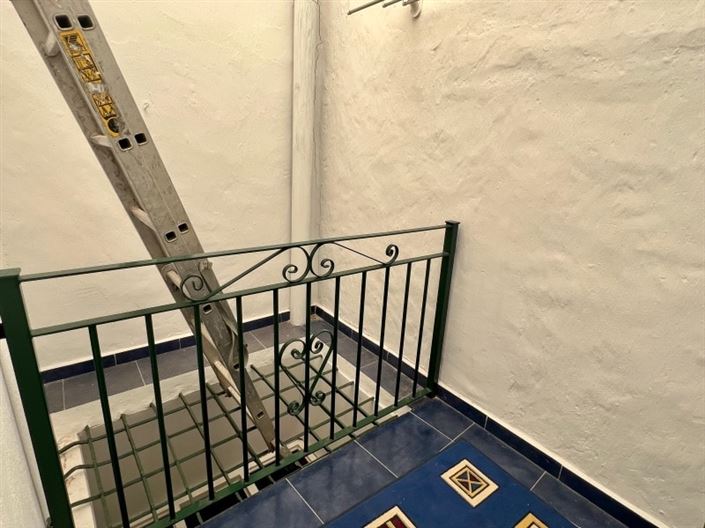 Image No.19-4 Bed Townhouse for sale