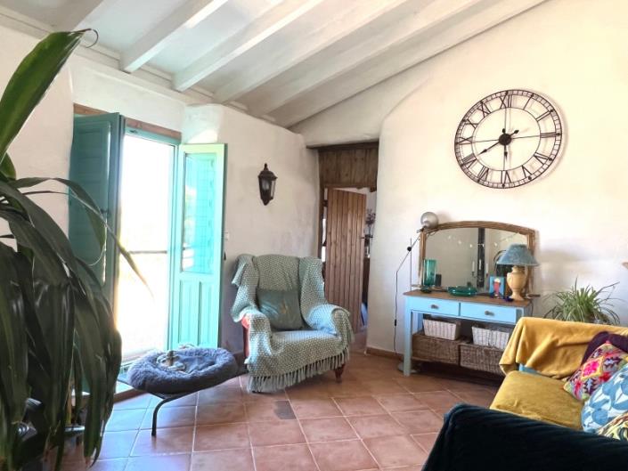 Image No.61-5 Bed Cortijo for sale