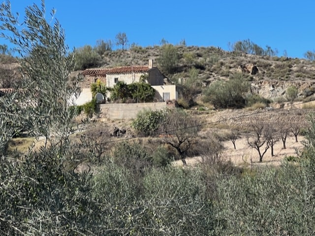 Image No.12-4 Bed Country House for sale