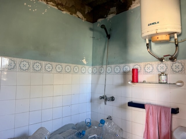 Image No.16-4 Bed Country House for sale