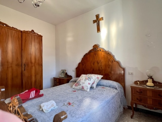 Image No.9-5 Bed Villa for sale