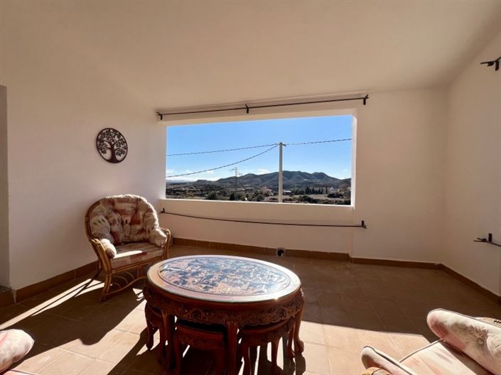 Image No.35-4 Bed Country House for sale