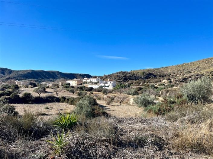 Image No.48-4 Bed Country House for sale