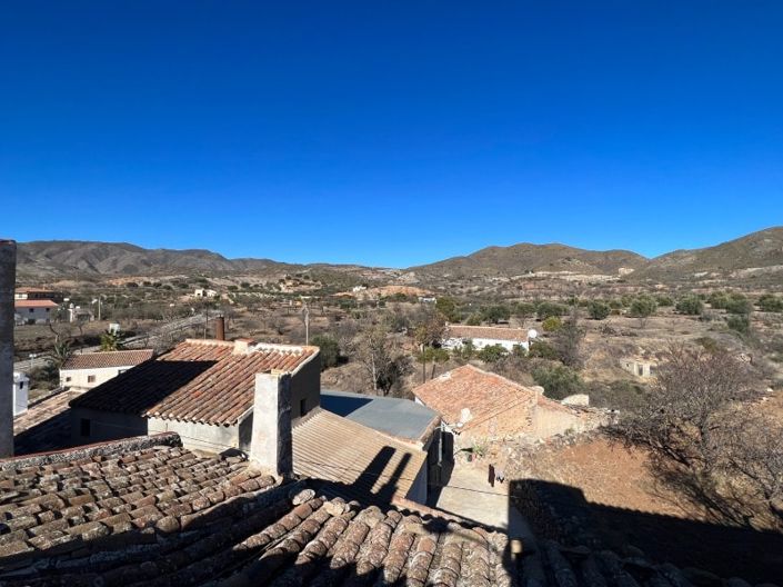 Image No.17-1 Bed Townhouse for sale