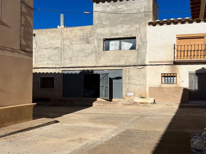 Image No.3-1 Bed Townhouse for sale