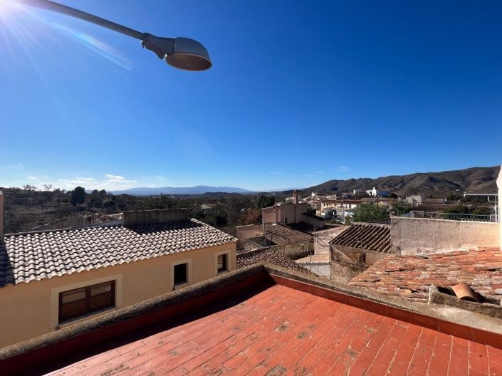 Image No.5-1 Bed Townhouse for sale