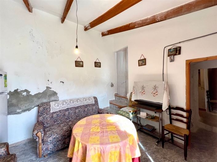 Image No.14-3 Bed Townhouse for sale