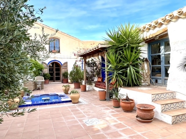 Image No.48-7 Bed Cortijo for sale