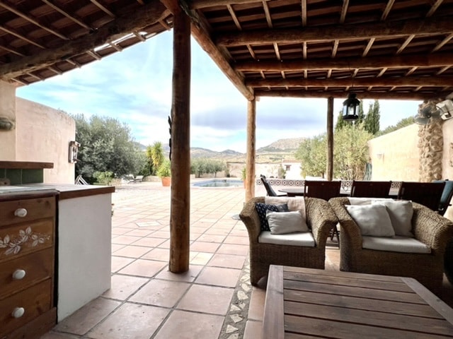 Image No.89-7 Bed Cortijo for sale