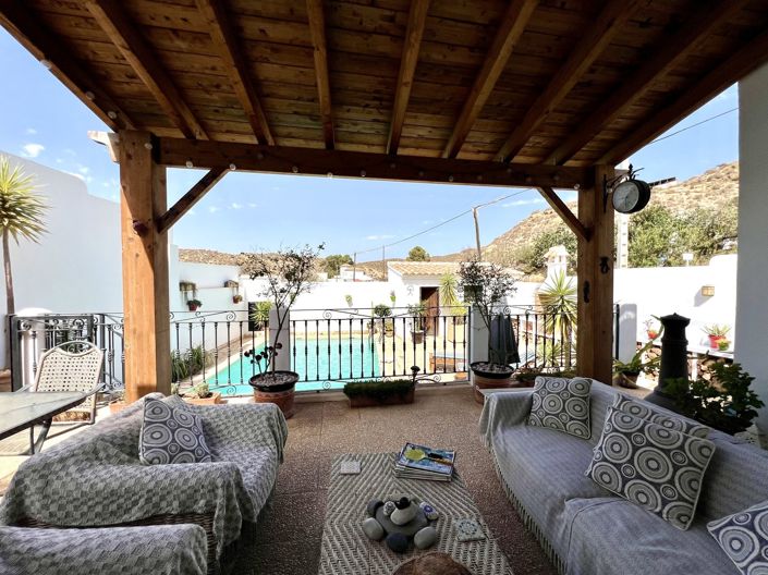 Image No.4-5 Bed Townhouse for sale