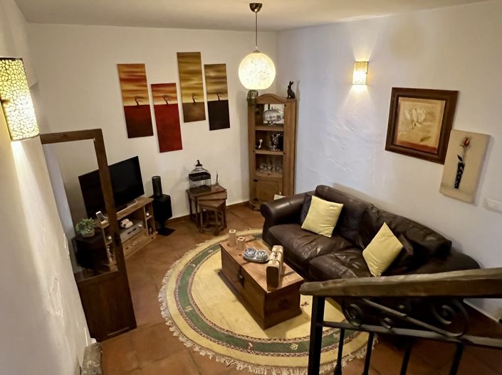 Image No.41-5 Bed Townhouse for sale