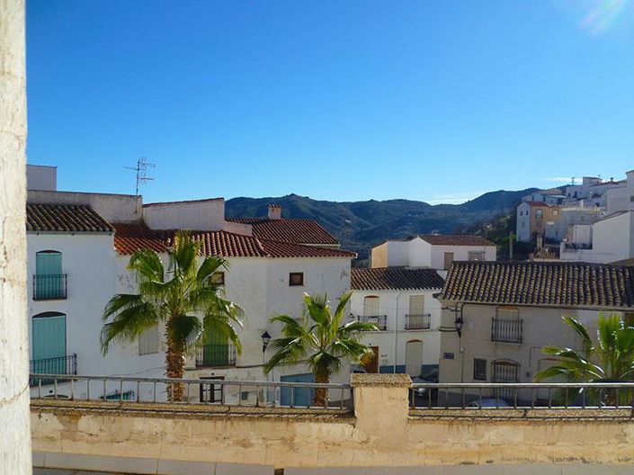 Image No.3-Maison de village de 7 chambres à vendre à Lubrín