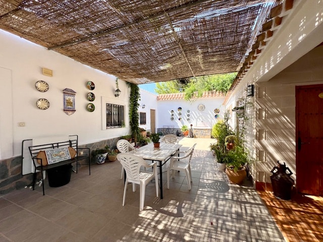 Image No.14-6 Bed House for sale