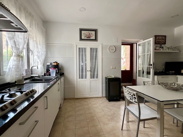 Image No.20-6 Bed House for sale