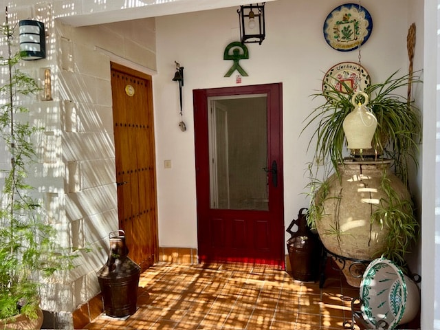 Image No.51-6 Bed House for sale