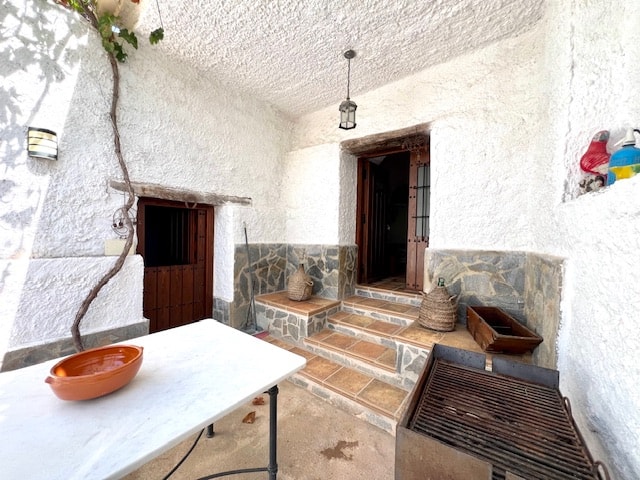 Image No.56-6 Bed House for sale