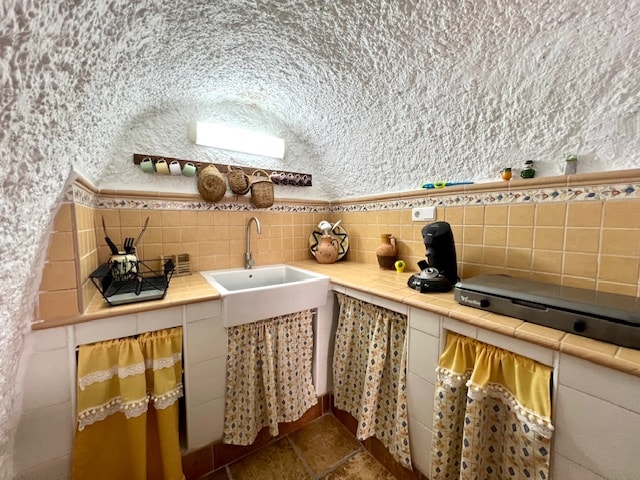 Image No.58-6 Bed House for sale