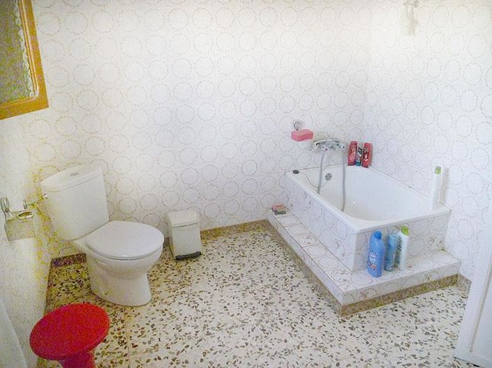 Image No.13-5 Bed Country House for sale