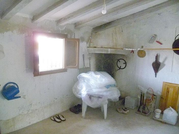 Image No.30-5 Bed Country House for sale