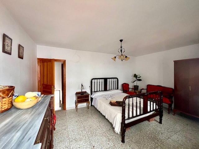 Image No.19-4 Bed Townhouse for sale