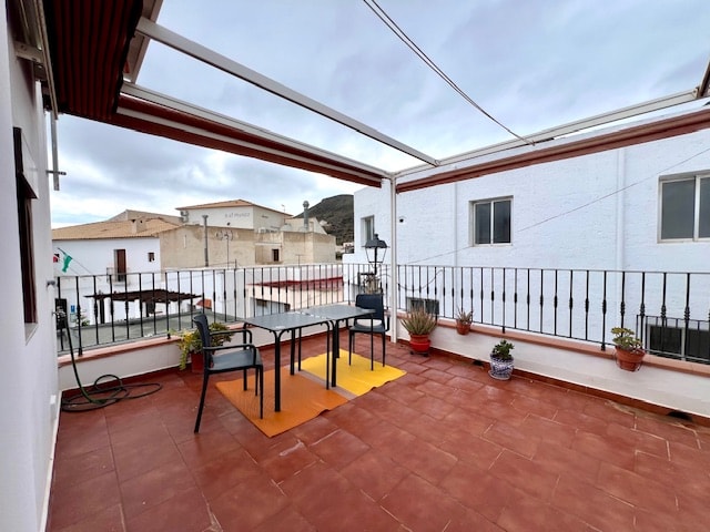 Image No.20-4 Bed Townhouse for sale