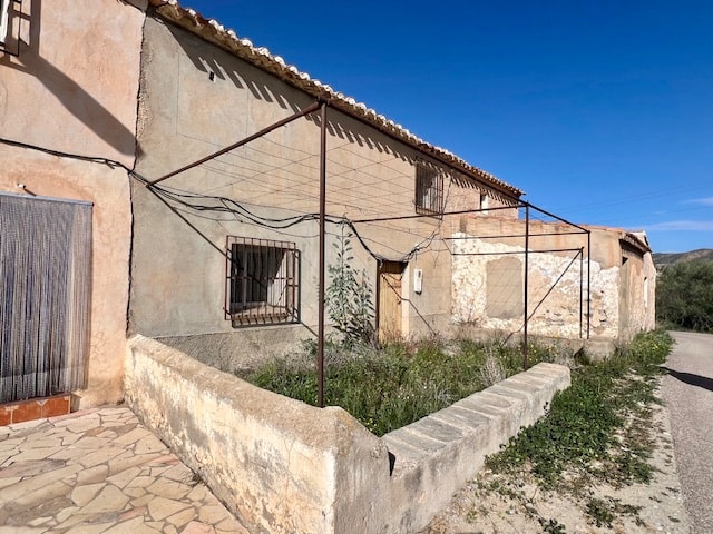 Image No.5-5 Bed House for sale