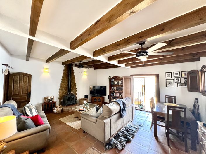 Image No.5-5 Bed Townhouse for sale