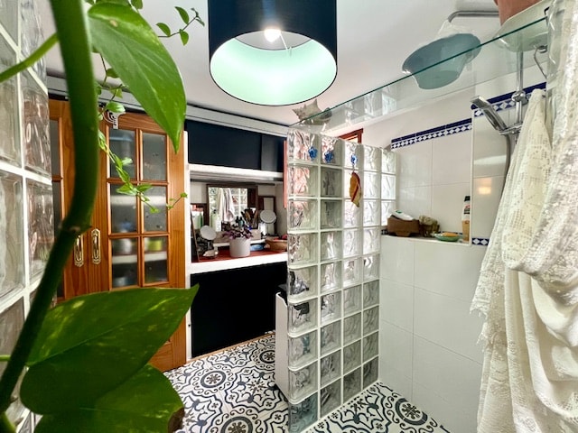 Image No.4-2 Bed Village House for sale