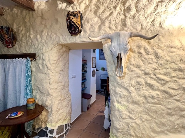 Image No.9-2 Bed Village House for sale