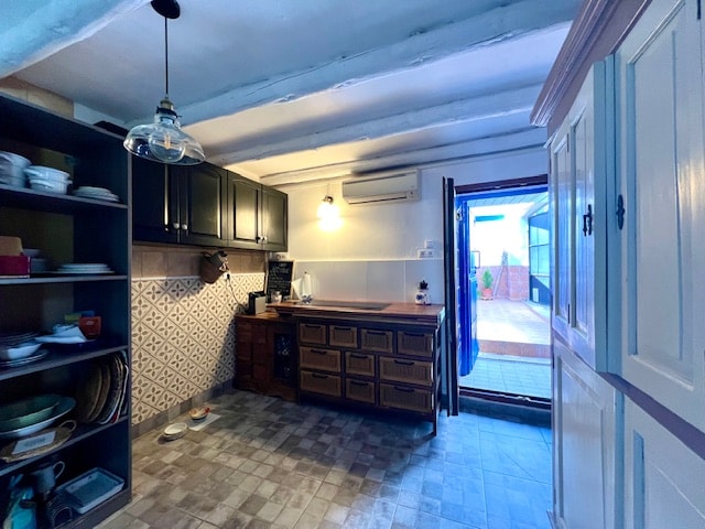 Image No.19-3 Bed Country House for sale