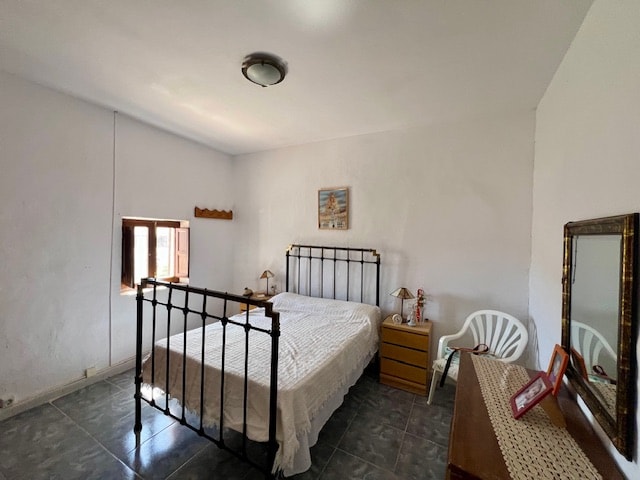 Image No.12-5 Bed Country House for sale