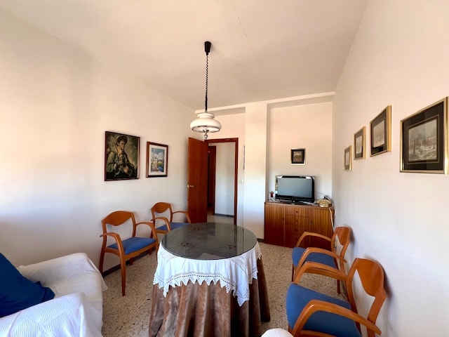 Image No.15-4 Bed Apartment for sale