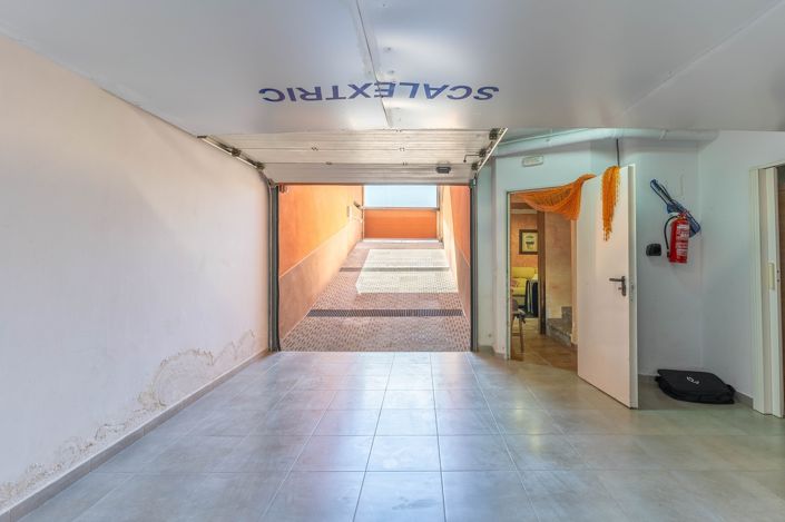 Image No.49-4 Bed Villa for sale