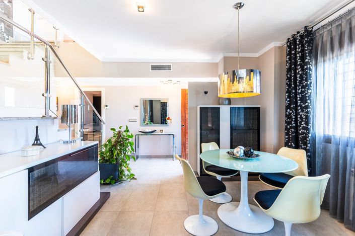 Image No.5-4 Bed Villa for sale