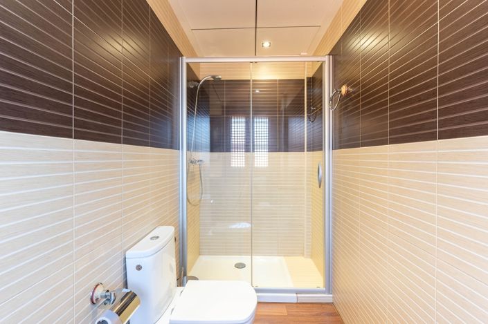 Image No.67-4 Bed Villa for sale