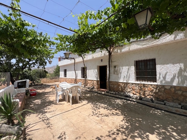 Image No.1-2 Bed Country House for sale
