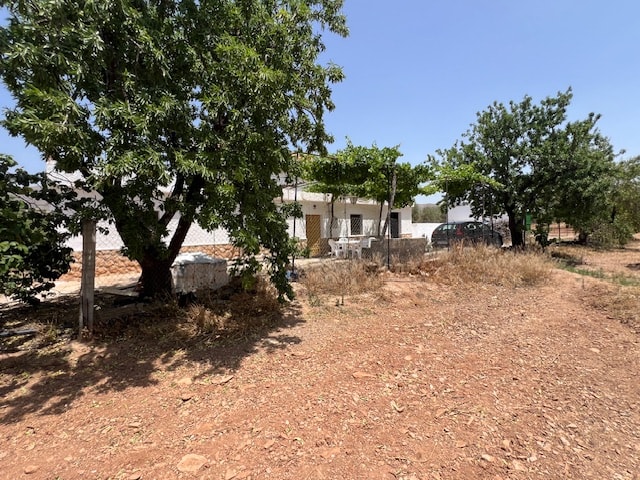 Image No.6-2 Bed Country House for sale