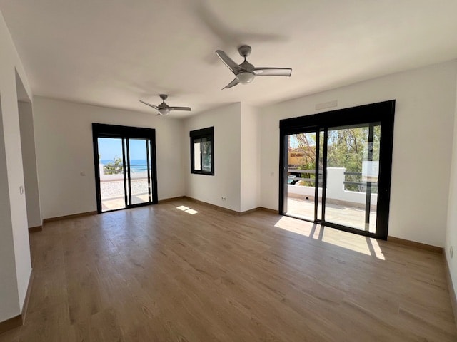 Image No.10-2 Bed Villa for sale