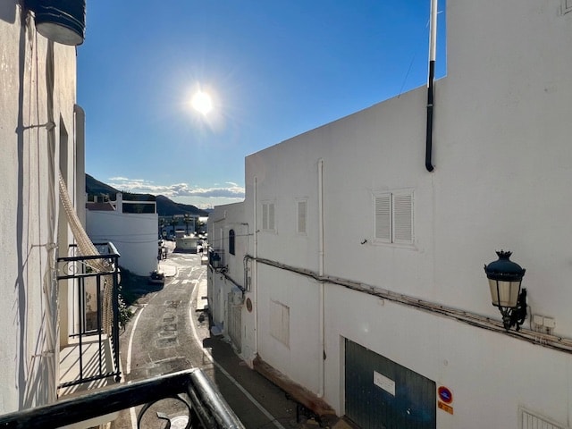 Image No.18-3 Bed Townhouse for sale