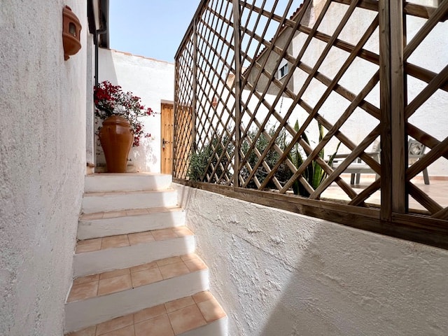 Image No.47-8 Bed Townhouse for sale