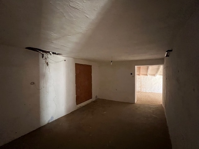 Image No.74-8 Bed Townhouse for sale