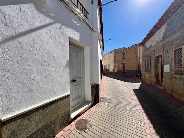 Image No.81-8 Bed Townhouse for sale