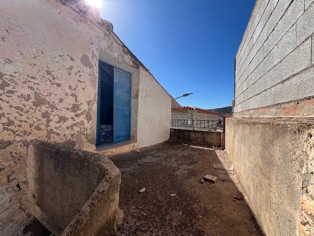 Image No.84-8 Bed Townhouse for sale