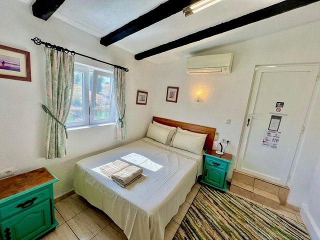 Image No.36-4 Bed Country House for sale