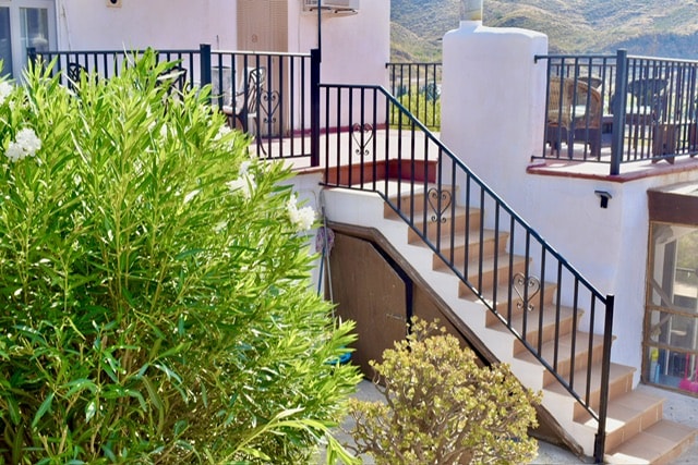 Image No.6-4 Bed Country House for sale